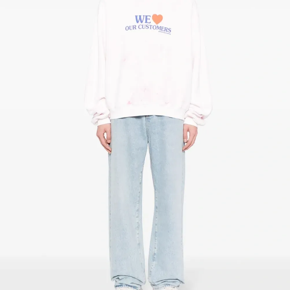 Толстовка We Love Our Customers