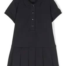 Платье с плиссированной юбкой