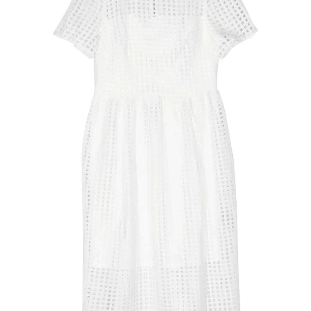 Расклешенное сетчатое платье