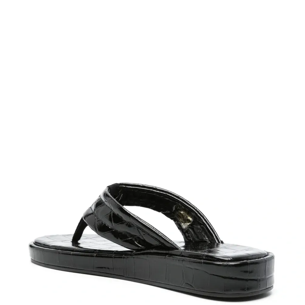 Шлепанцы с тиснением под кожу крокодила Шлепанцы с тиснением под кожу крокодила