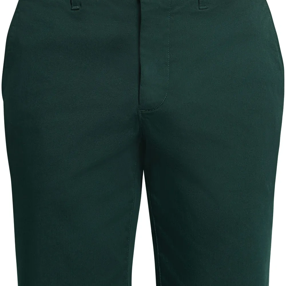 Узкие шорты чинос