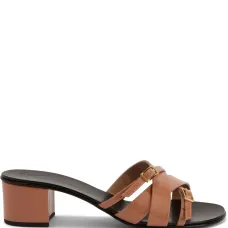 Сандалии Alhima с пряжками Сандалии Alhima с пряжками