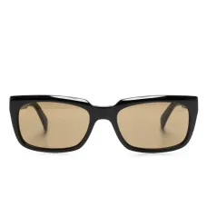 Солнцезащитные очки в прямоугольной оправе