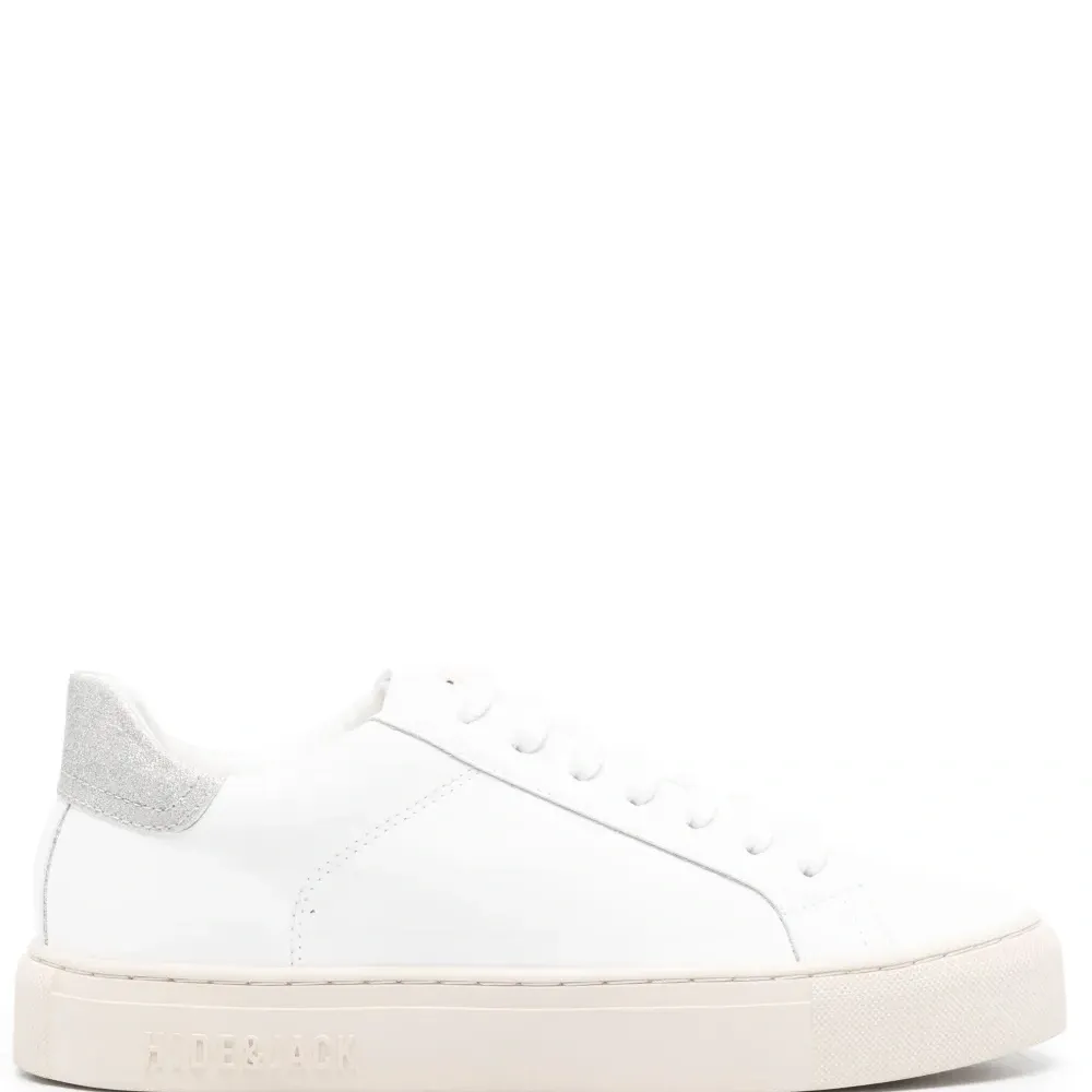 Кроссовки Essence Cloud Кроссовки Essence Cloud