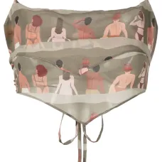 Укороченный шелковый топ с графичным принтом