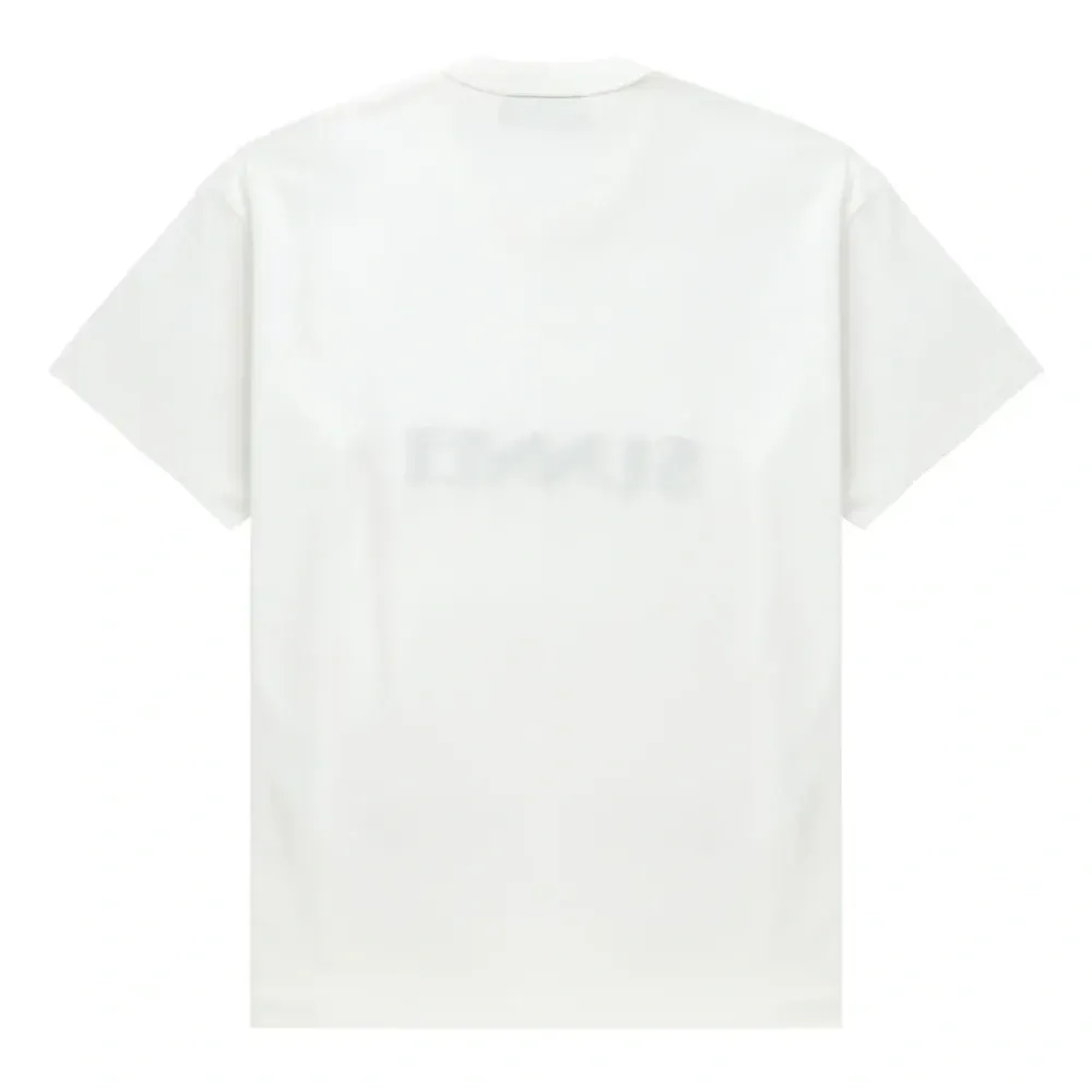 Футболка с логотипом