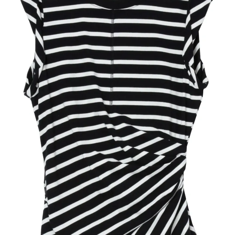 Топ в полоску