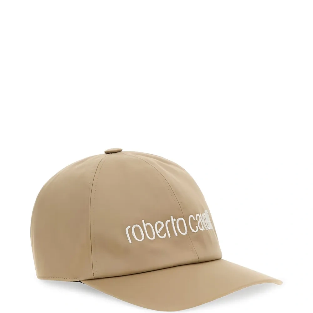 Бейсболка с вышитым логотипом