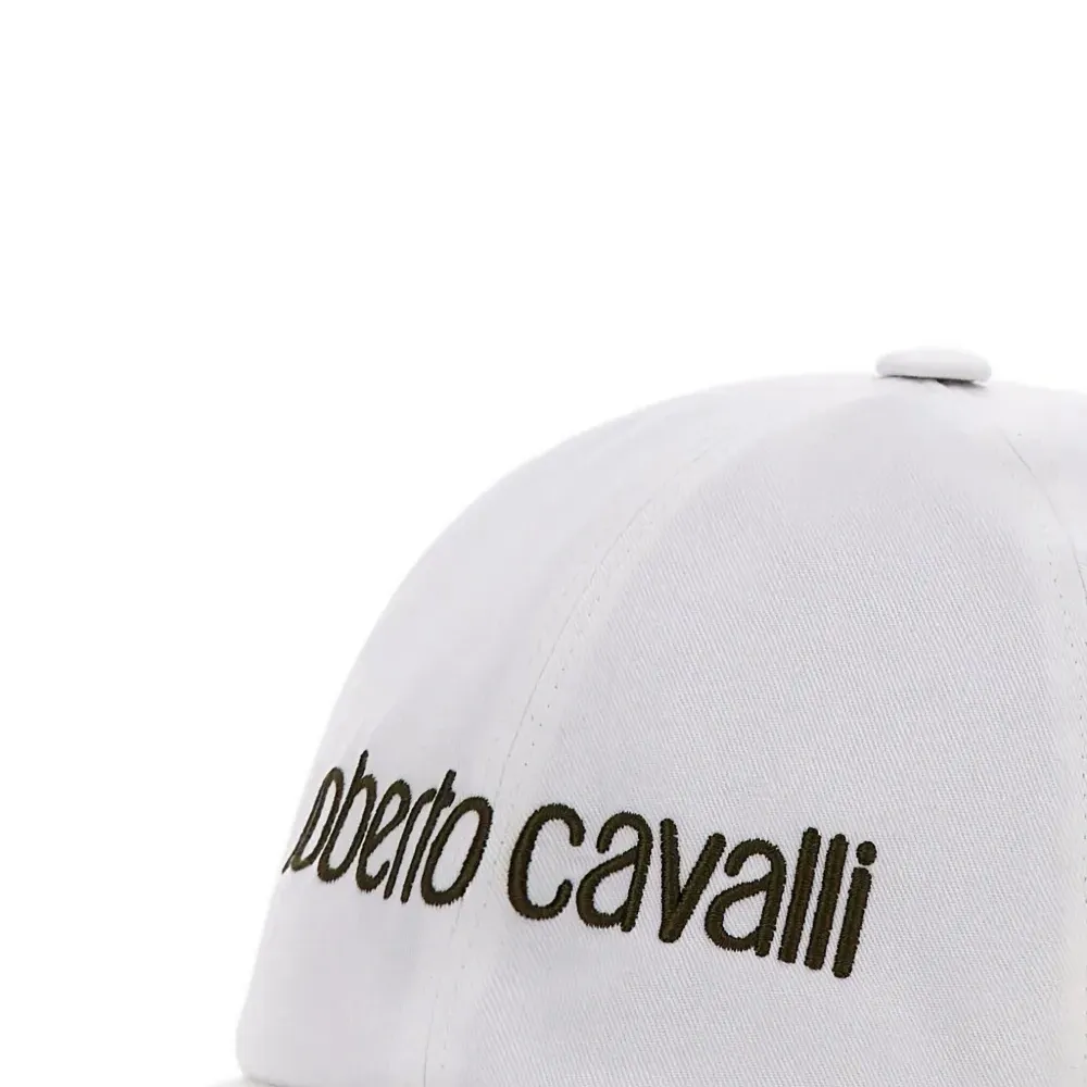 Бейсболка с вышитым логотипом