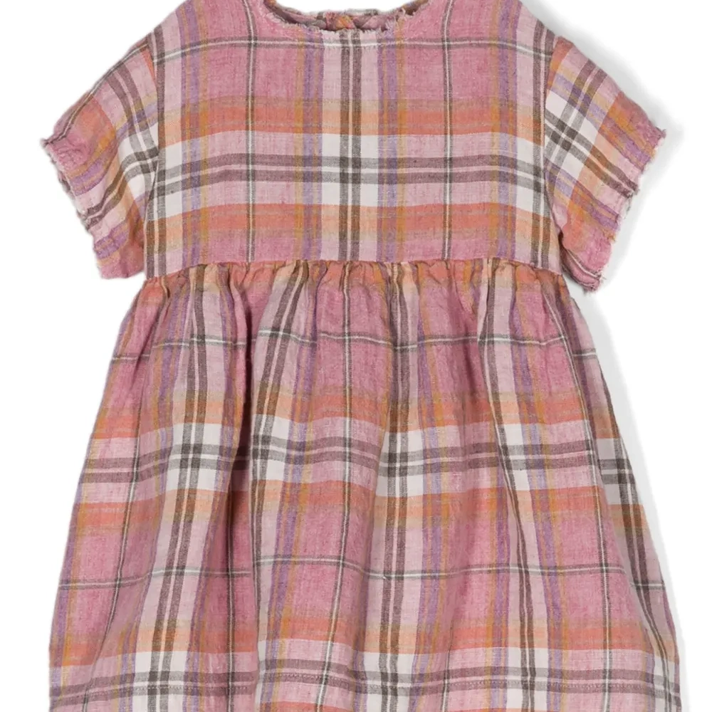 Льняное платье в клетку