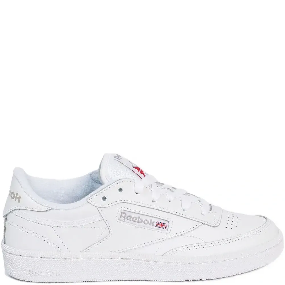 Кроссовки на шнуровке