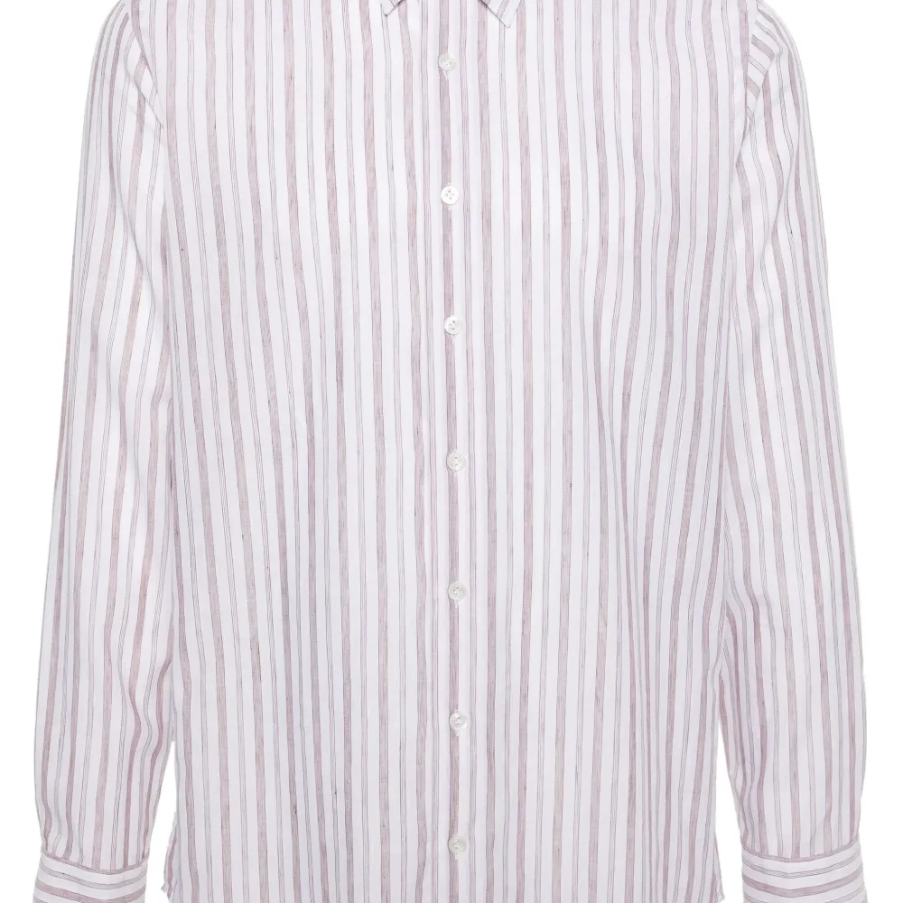 Полосатая рубашка с классическим воротником