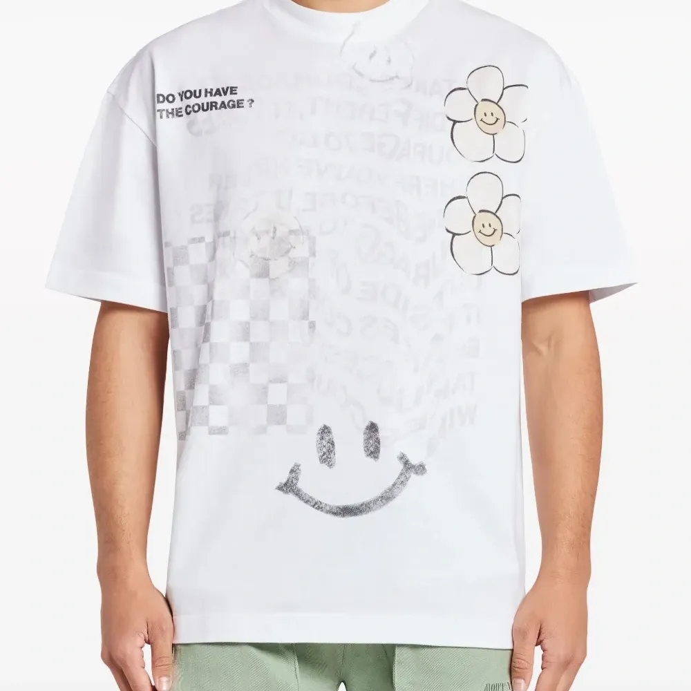 Футболка с графичным принтом