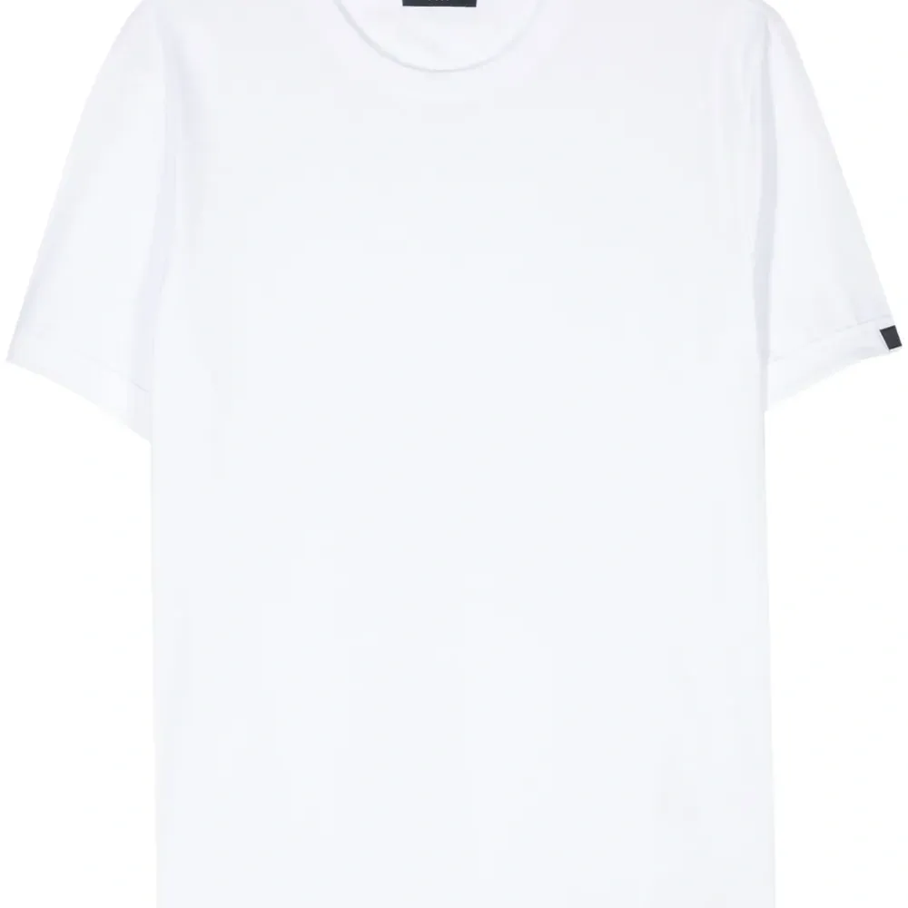 Футболка с нашивкой-логотипом