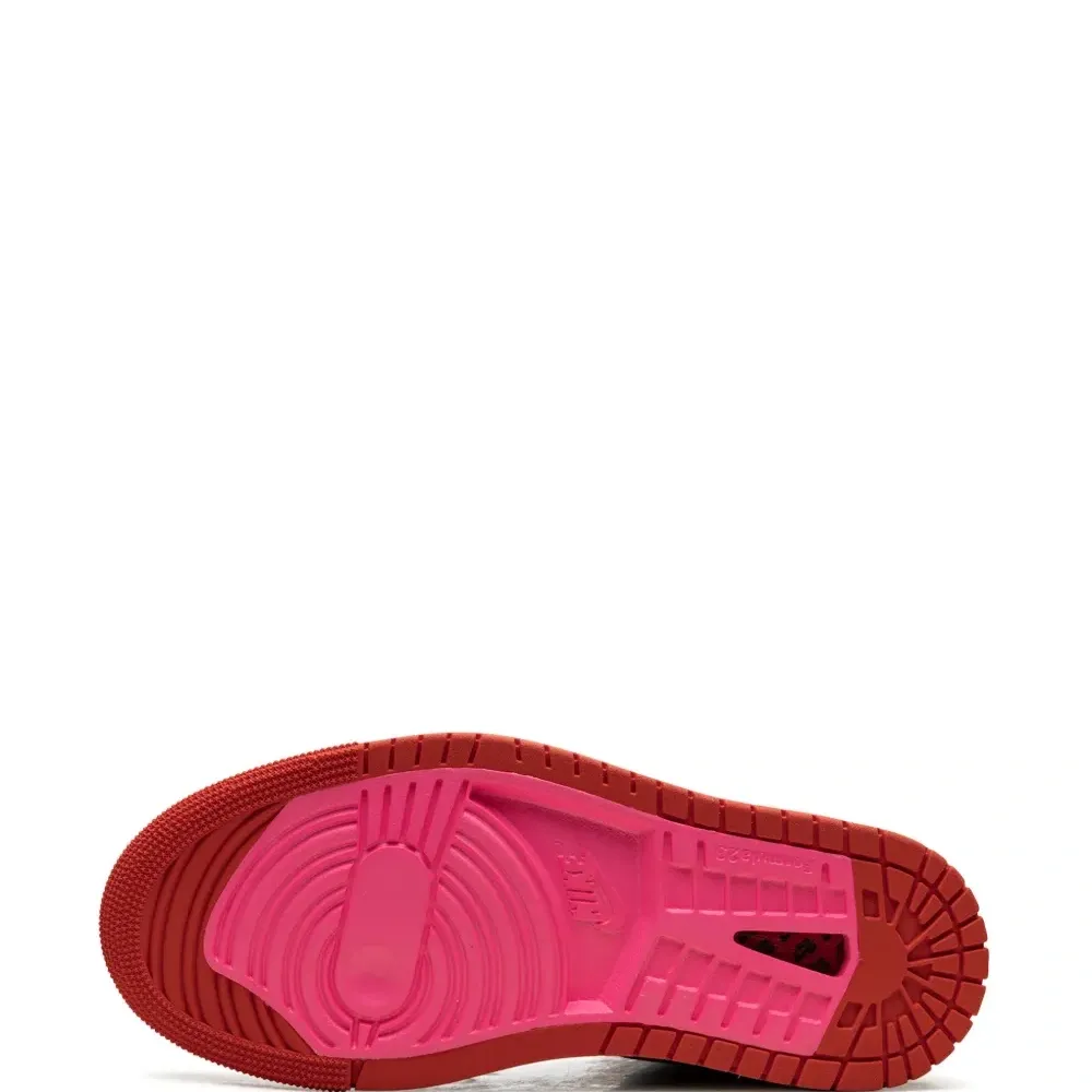 Кроссовки Air Jordan 1 Zoom Air CMFT Cacao Wow/Picante Red/Black/Hyper Pink