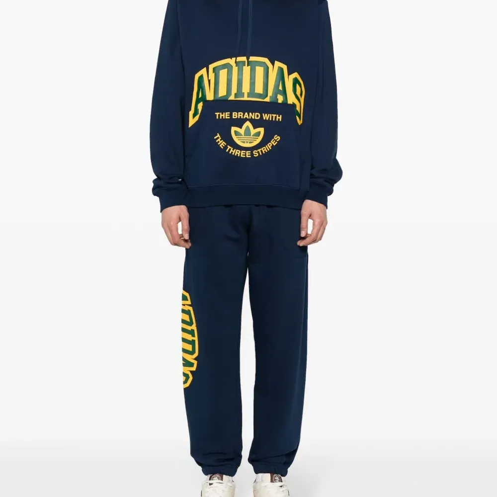 Худи VRCT с логотипом Худи VRCT с логотипом