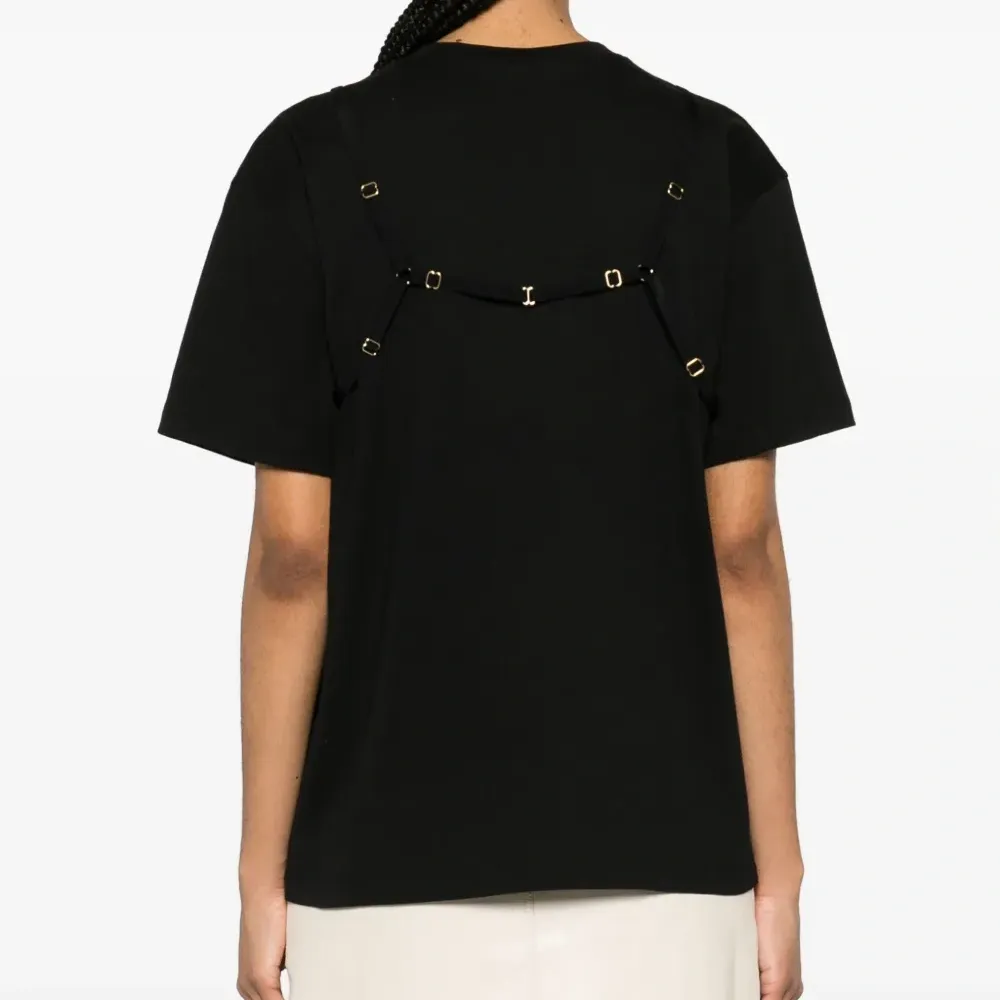 Футболка с ремешком