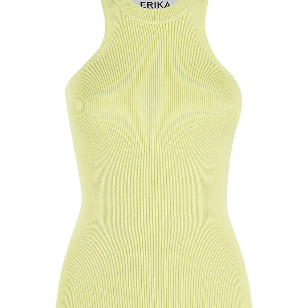 Топ без рукавов