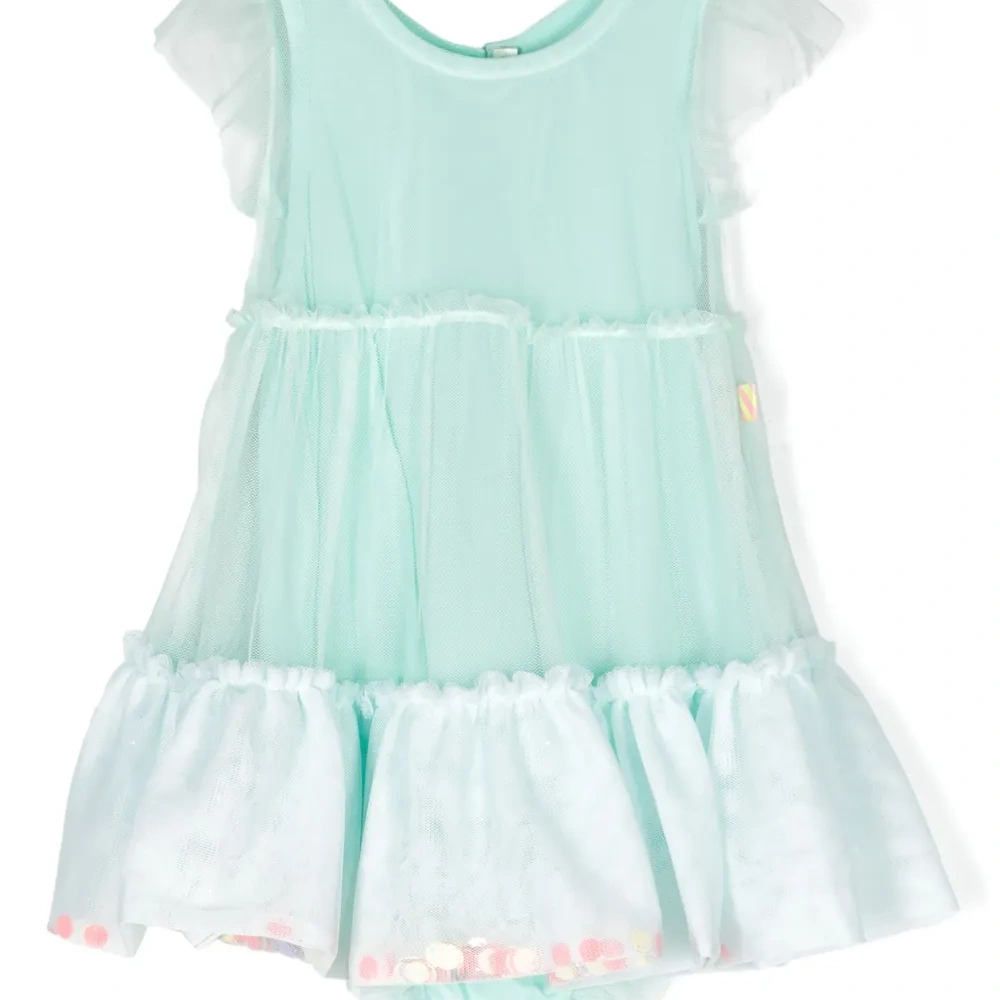 Ярусное платье из тюля с пайетками