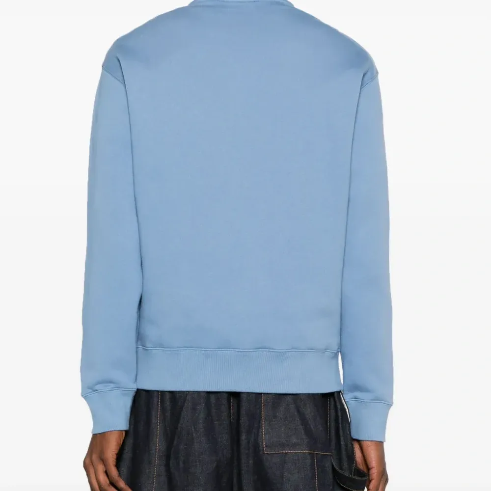 Толстовка с нашивкой-логотипом