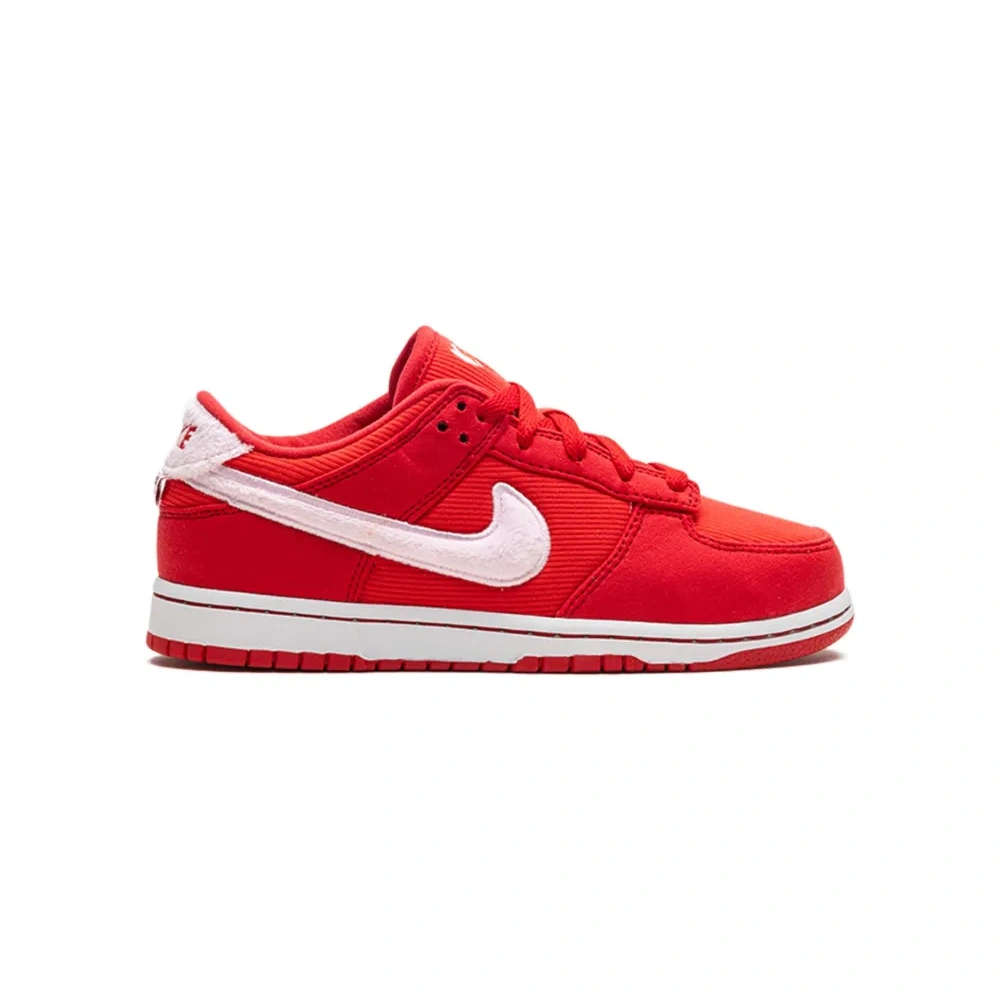 Кроссовки Dunk Low Valentine's Day Solemates Кроссовки Dunk Low Valentine's Day Solemates