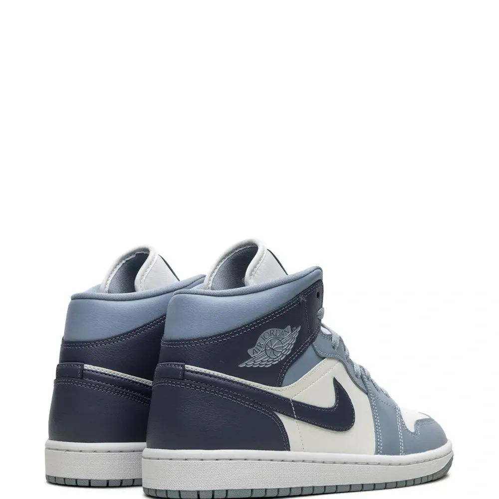 Кроссовки Air Jordan 1 Mid Two-Tone Blue