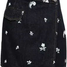 Джинсовая юбка с цветочной вышивкой