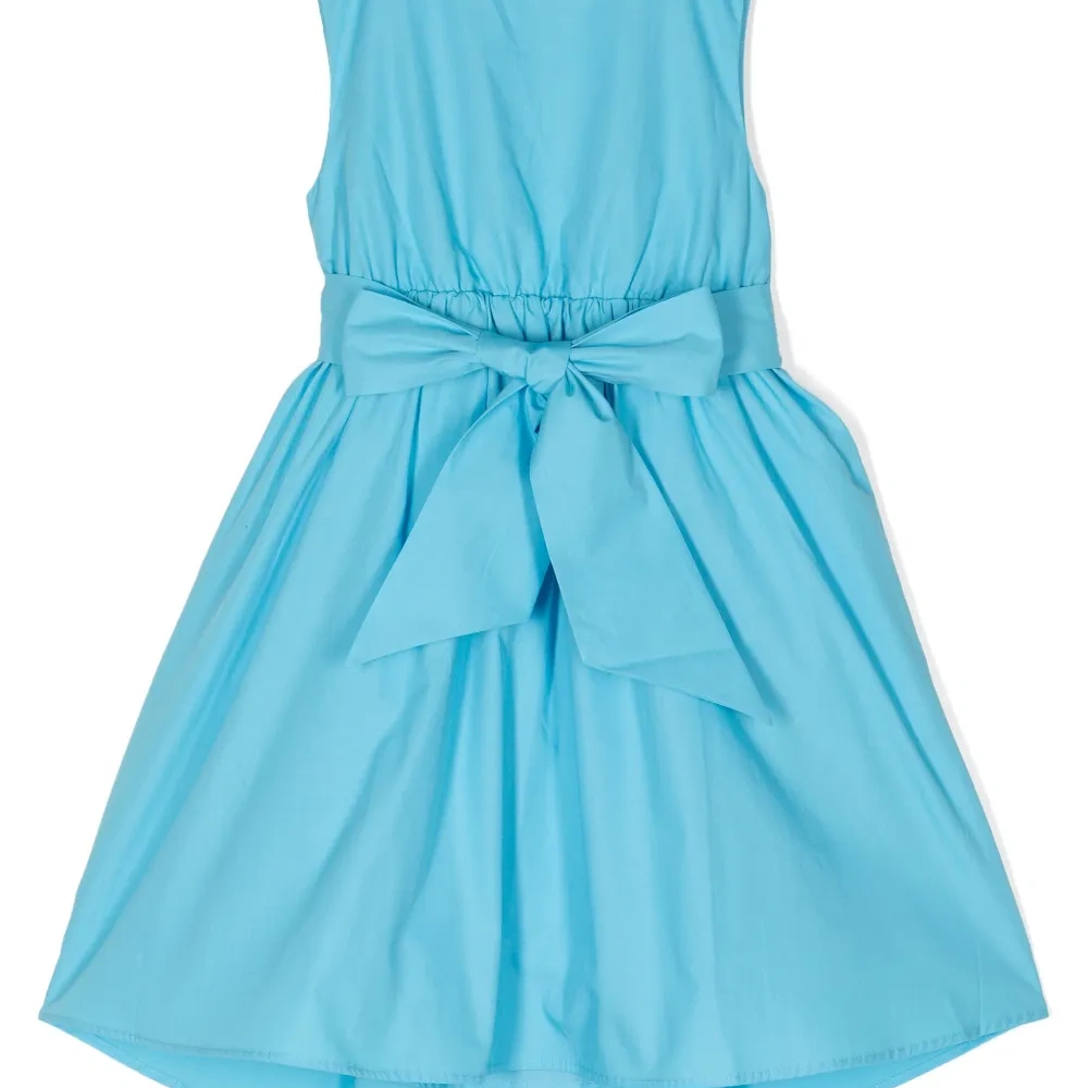 Платье с бантом