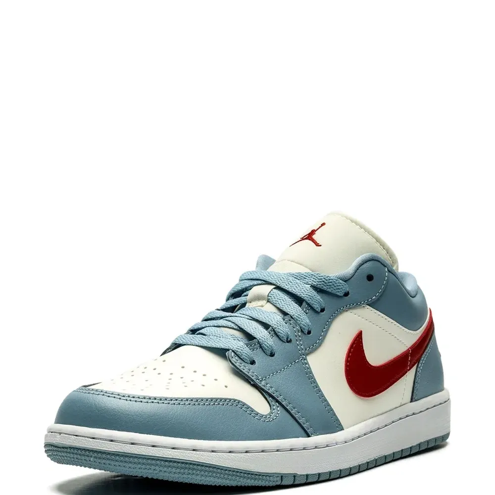 Кроссовки Air Jordan 1 Low Blue Whisper