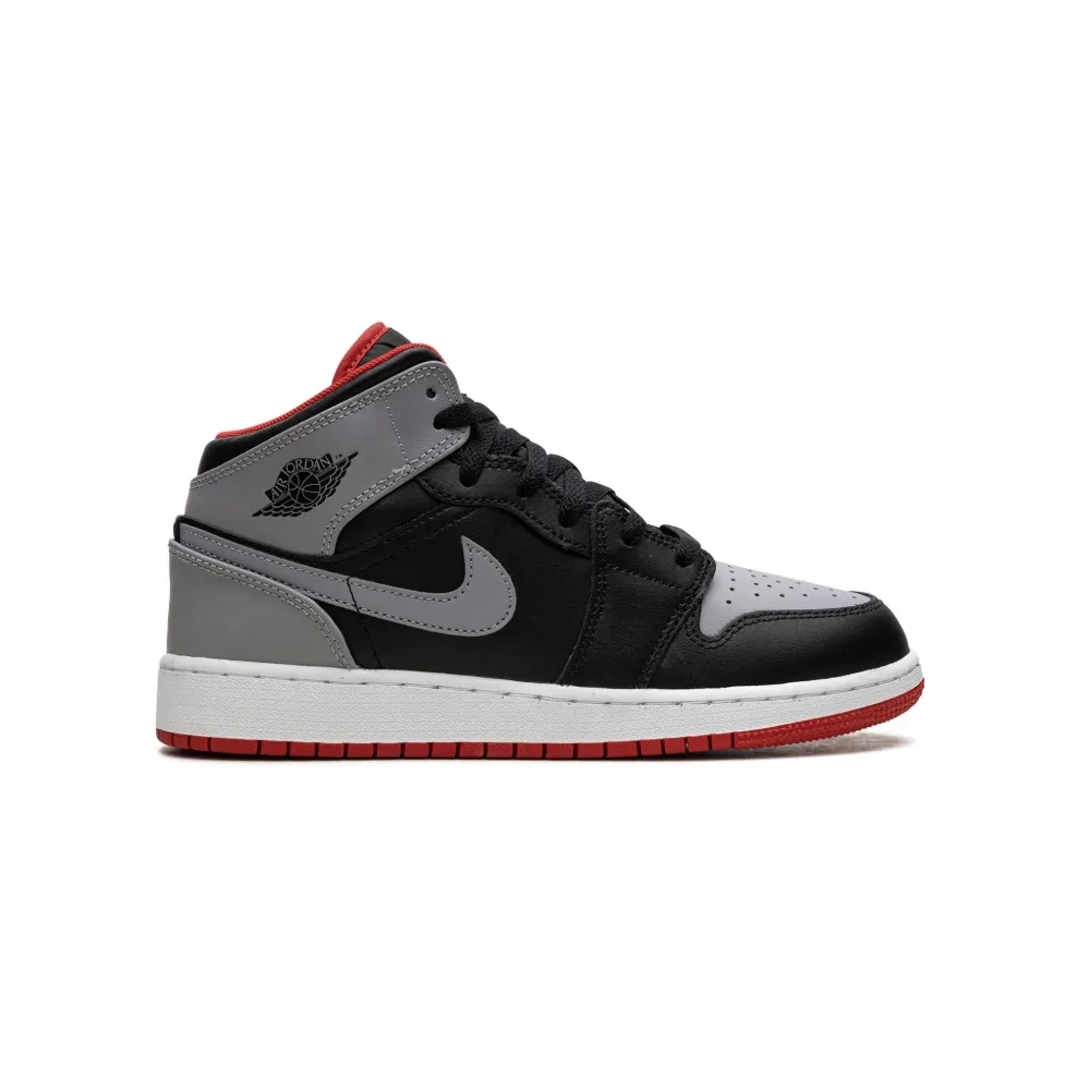 Кроссовки Air Jordan 1 Mid Black/Grey/Red Кроссовки Air Jordan 1 Mid Black/Grey/Red