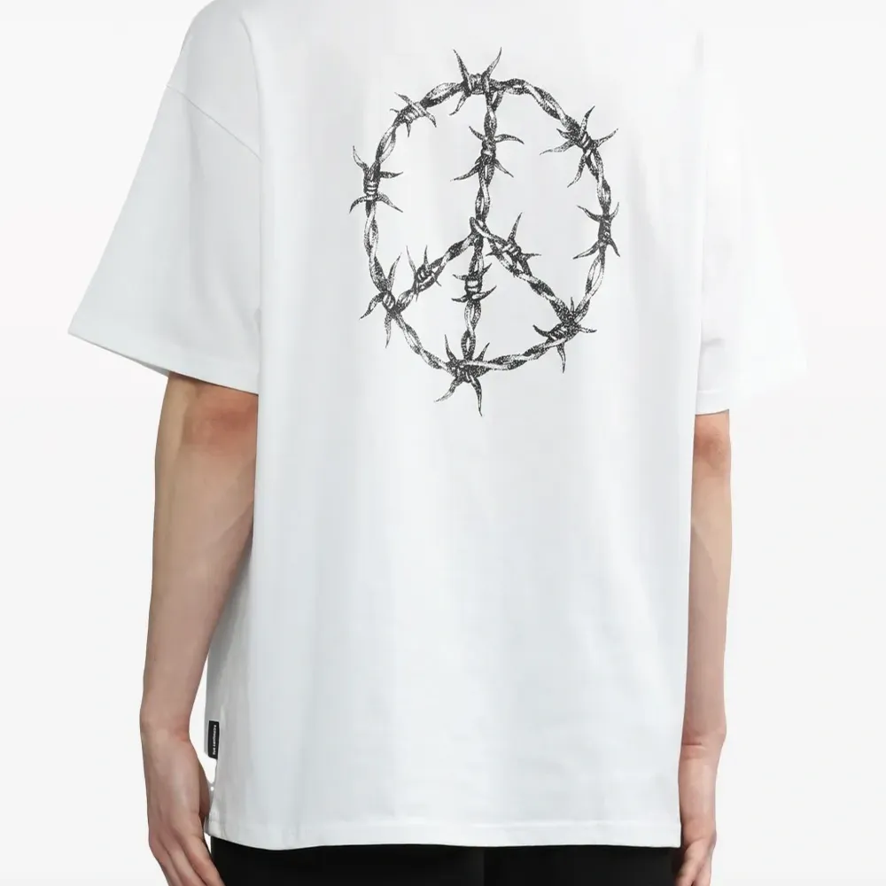 Футболка с графичным принтом