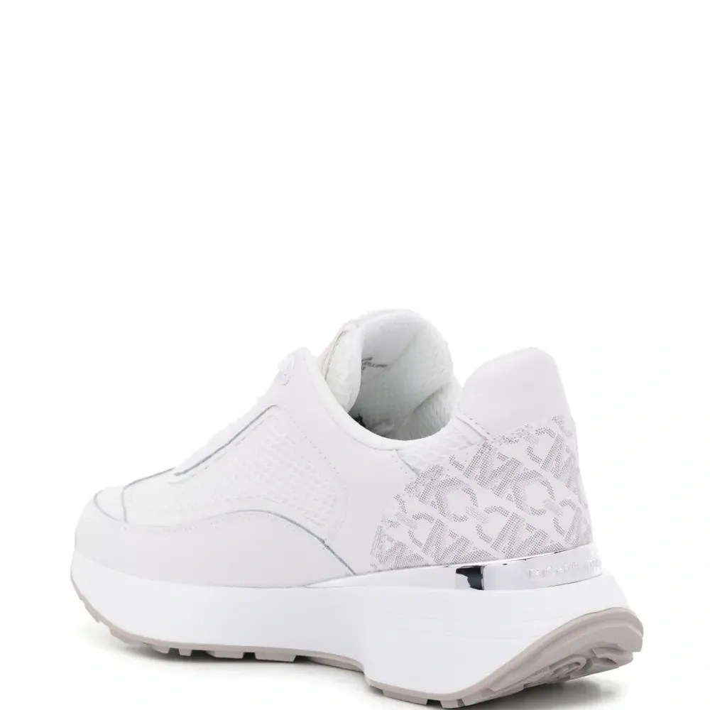 Кроссовки с монограммой Кроссовки с монограммой