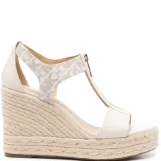 Эспадрильи Berkley 100 на танкетке Эспадрильи Berkley 100 на танкетке