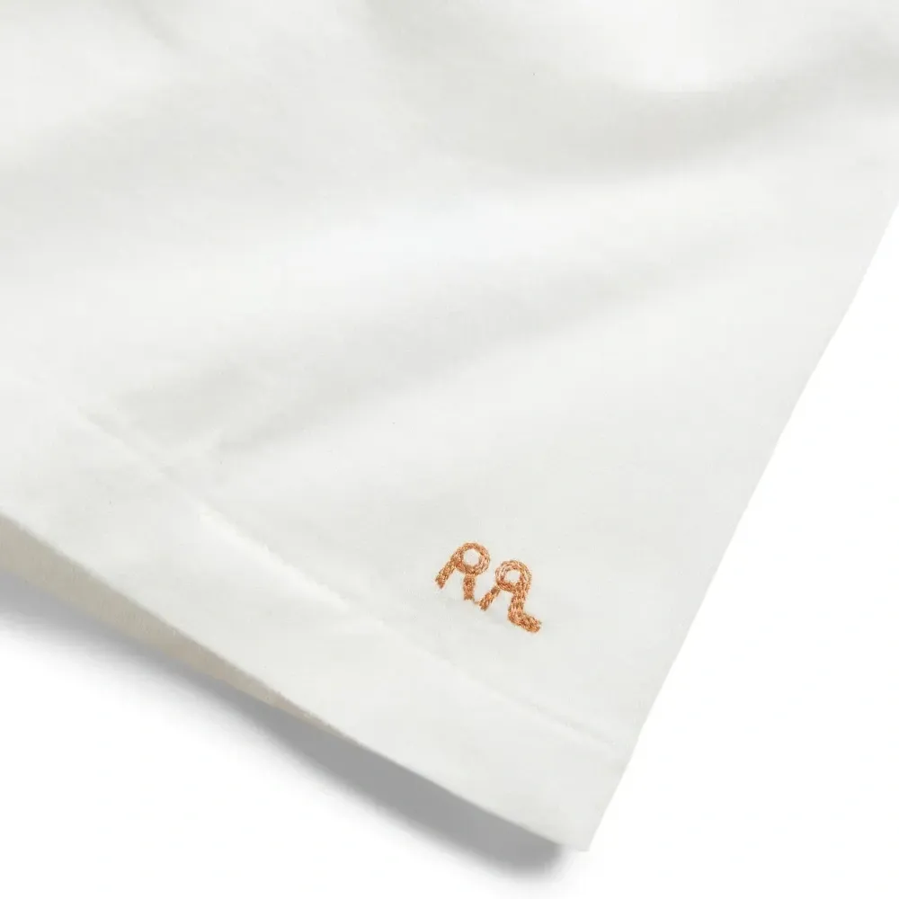 Футболка с логотипом