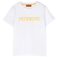 Футболка с вышитым логотипом