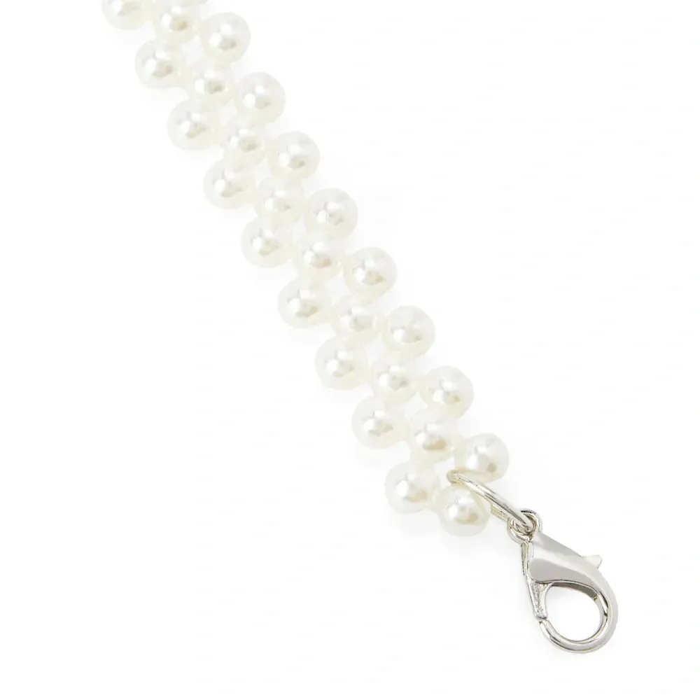 Колье с искусственным жемчугом Колье с искусственным жемчугом