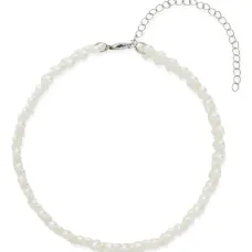 Колье с искусственным жемчугом