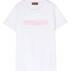 футболка с вышитым логотипом