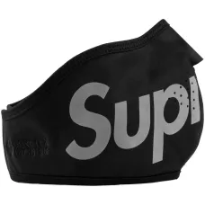 Маска с логотипом