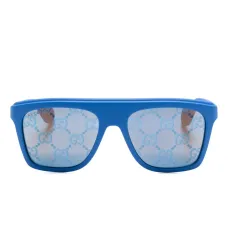 Солнцезащитные очки в квадратной оправе