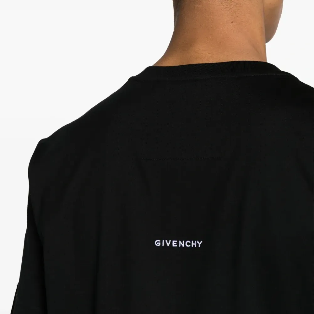 Футболка с вышитым логотипом 4G