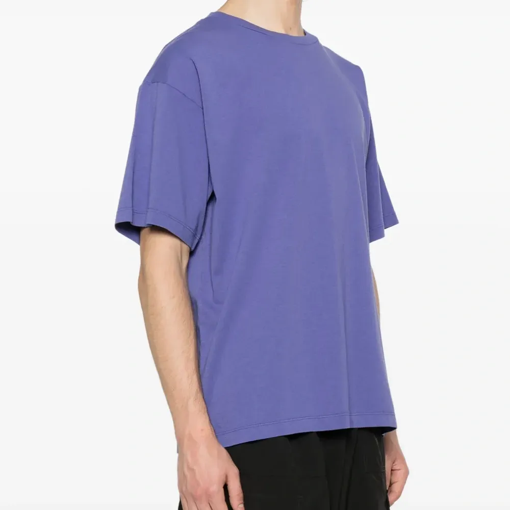 Футболка с логотипом