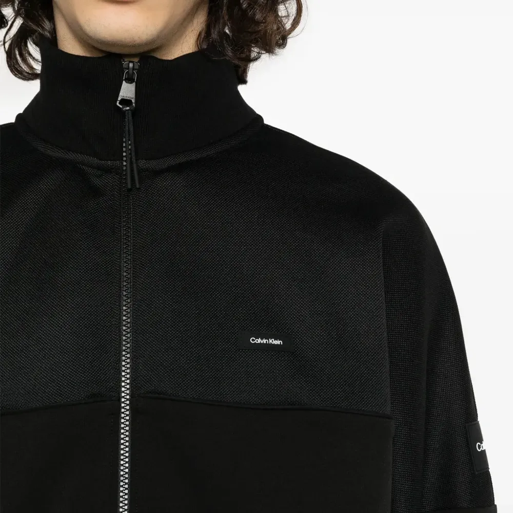 Толстовка на молнии с нашивкой-логотипом