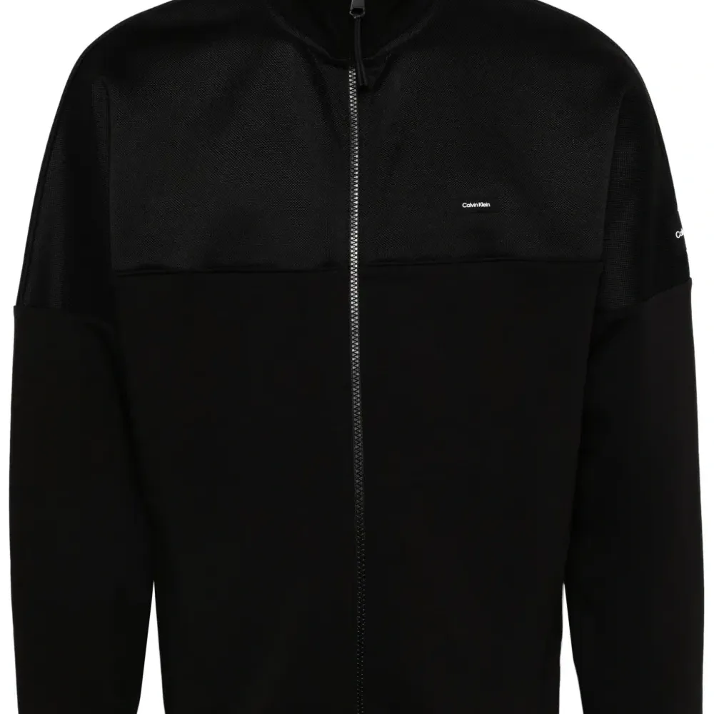 Толстовка на молнии с нашивкой-логотипом