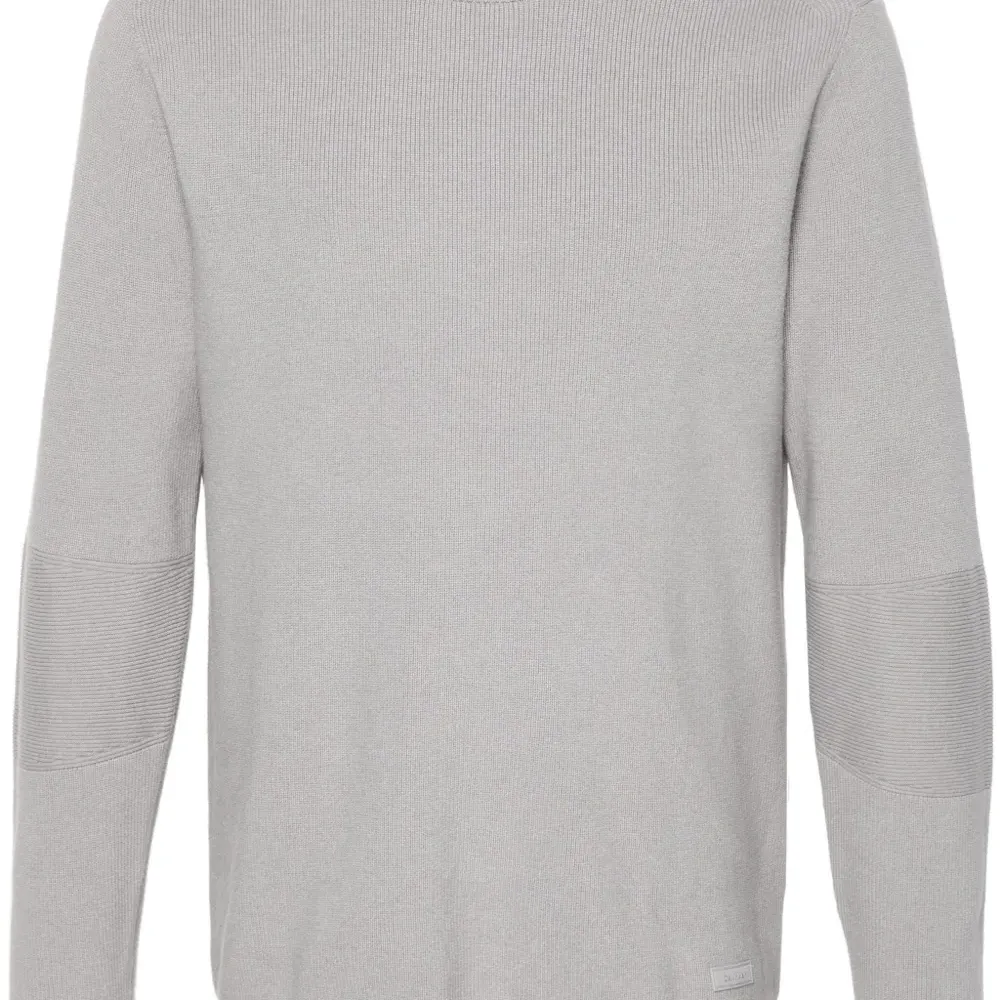 Джемпер тонкой вязки с круглым вырезом