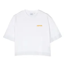 Футболка с вышитым логотипом Футболка с вышитым логотипом