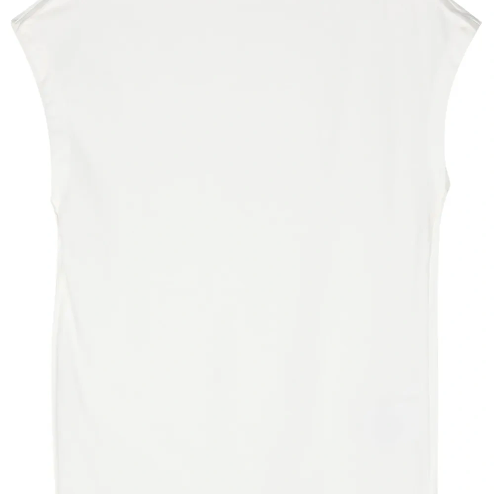 Топ без рукавов