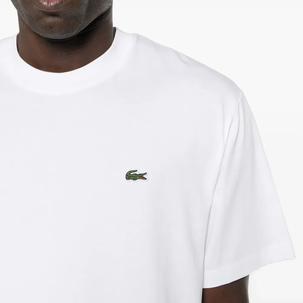 Футболка с нашивкой-логотипом