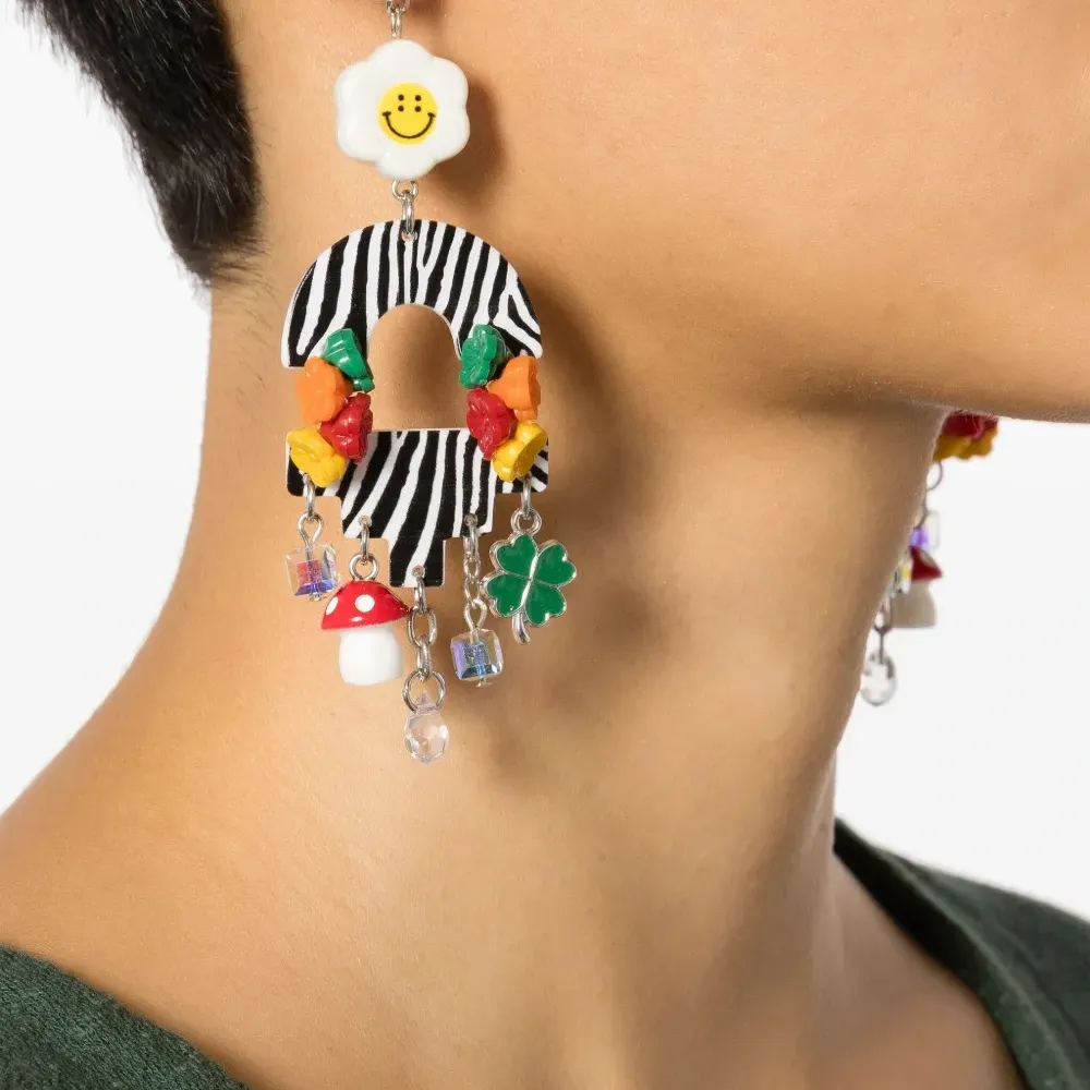 серьги-подвески с аппликацией