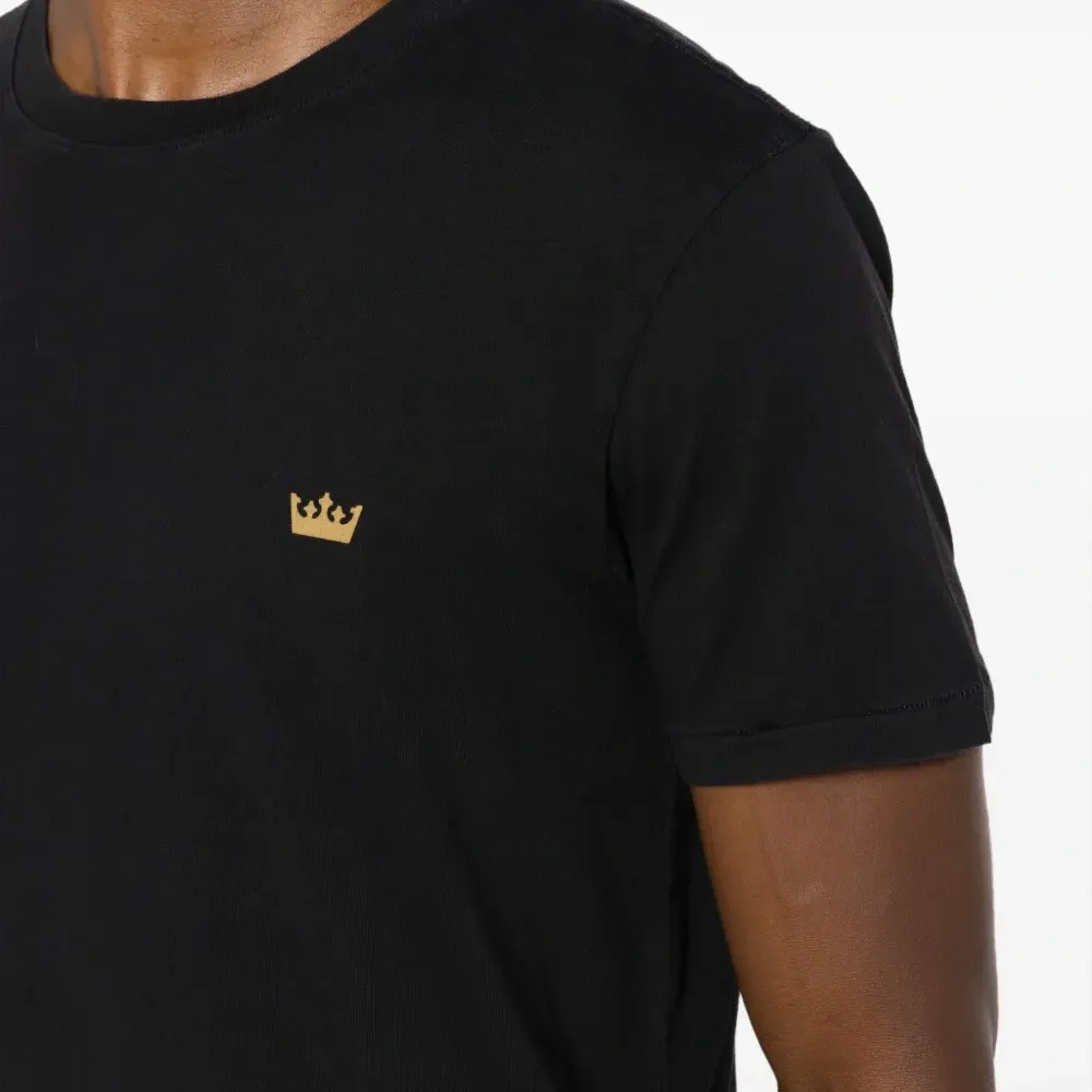 Футболка с логотипом